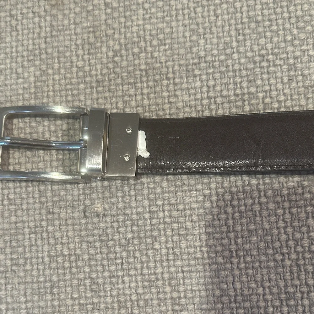 Joseph Abboud Black / Brown Leather Reversible Belt with Silver Buckle. Size 24